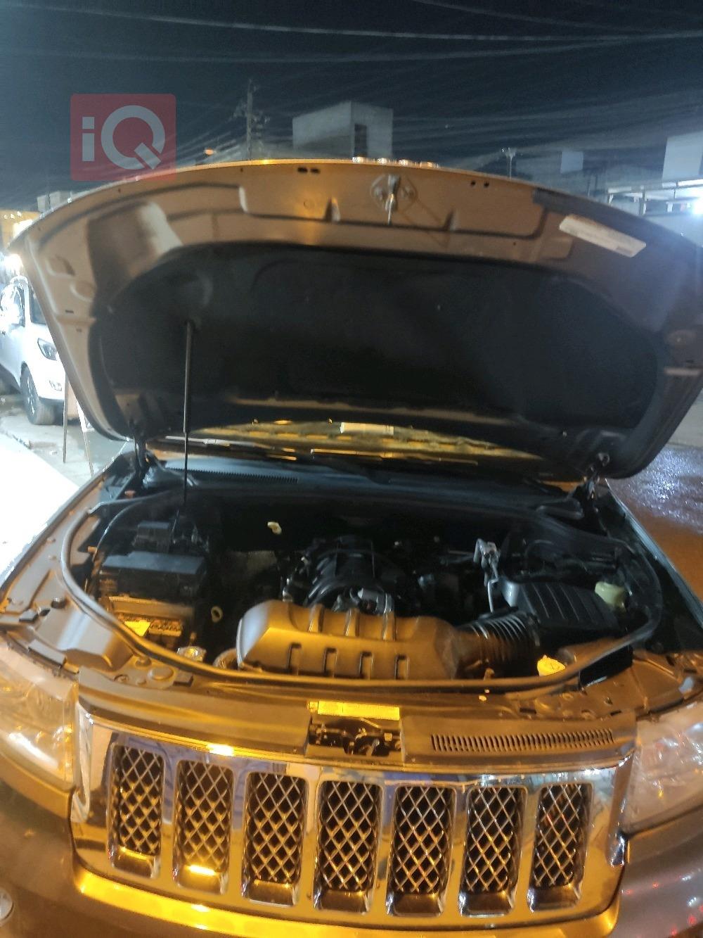 جيب جراند شيروكي